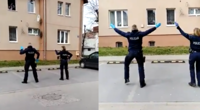 polscy policjanci tańczą ludziom