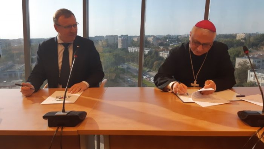 TVP podpisało umowę z Episkopatem
