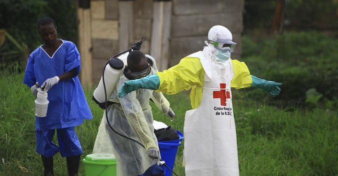 ebola coraz gorsza sytuacja